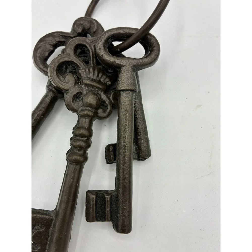 Decorative Cast Iron Skeleton Keys Set of 4 on Ring Rustic Victorian Decor